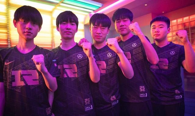 成功超越湖 成功超越湖