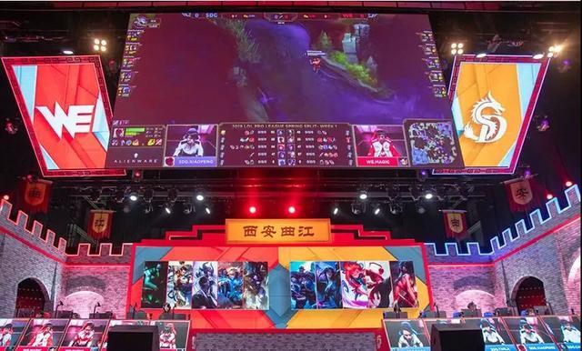 冰壶运动的 冰壶运动的