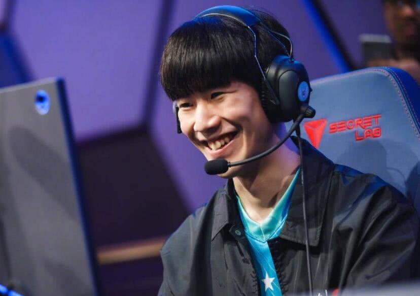 话会让两队 话会让两队